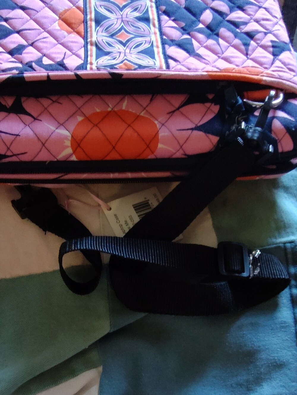 Vera Bradley Mini Laptop Tablet Case - Picture 6 of 8